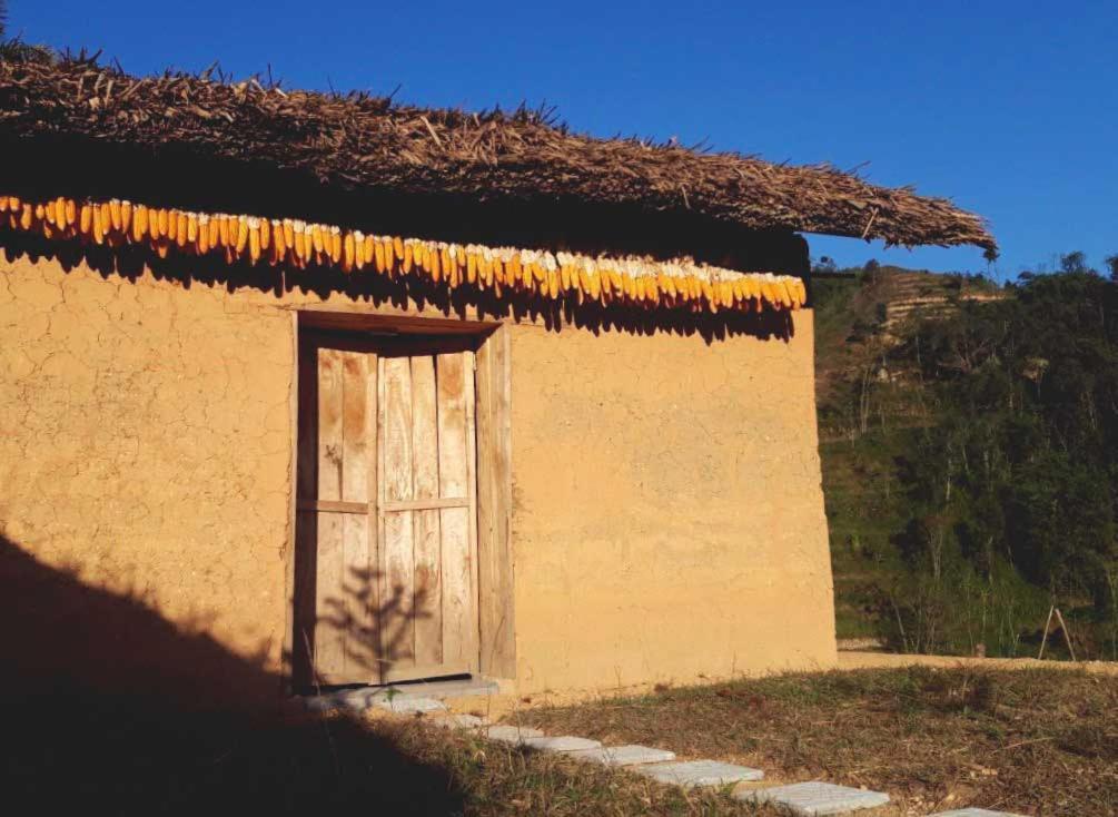 Nam Ly Retreat Hotel Ha Giang Buitenkant foto