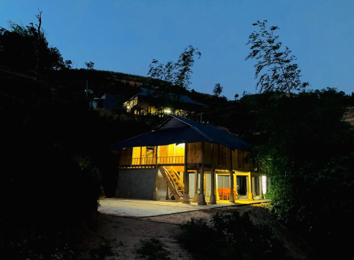 Nam Ly Retreat Hotel Ha Giang Buitenkant foto